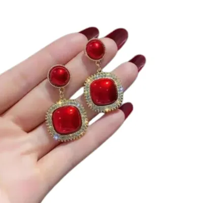 Trendy Geometric Square Pearl Drop Earrings